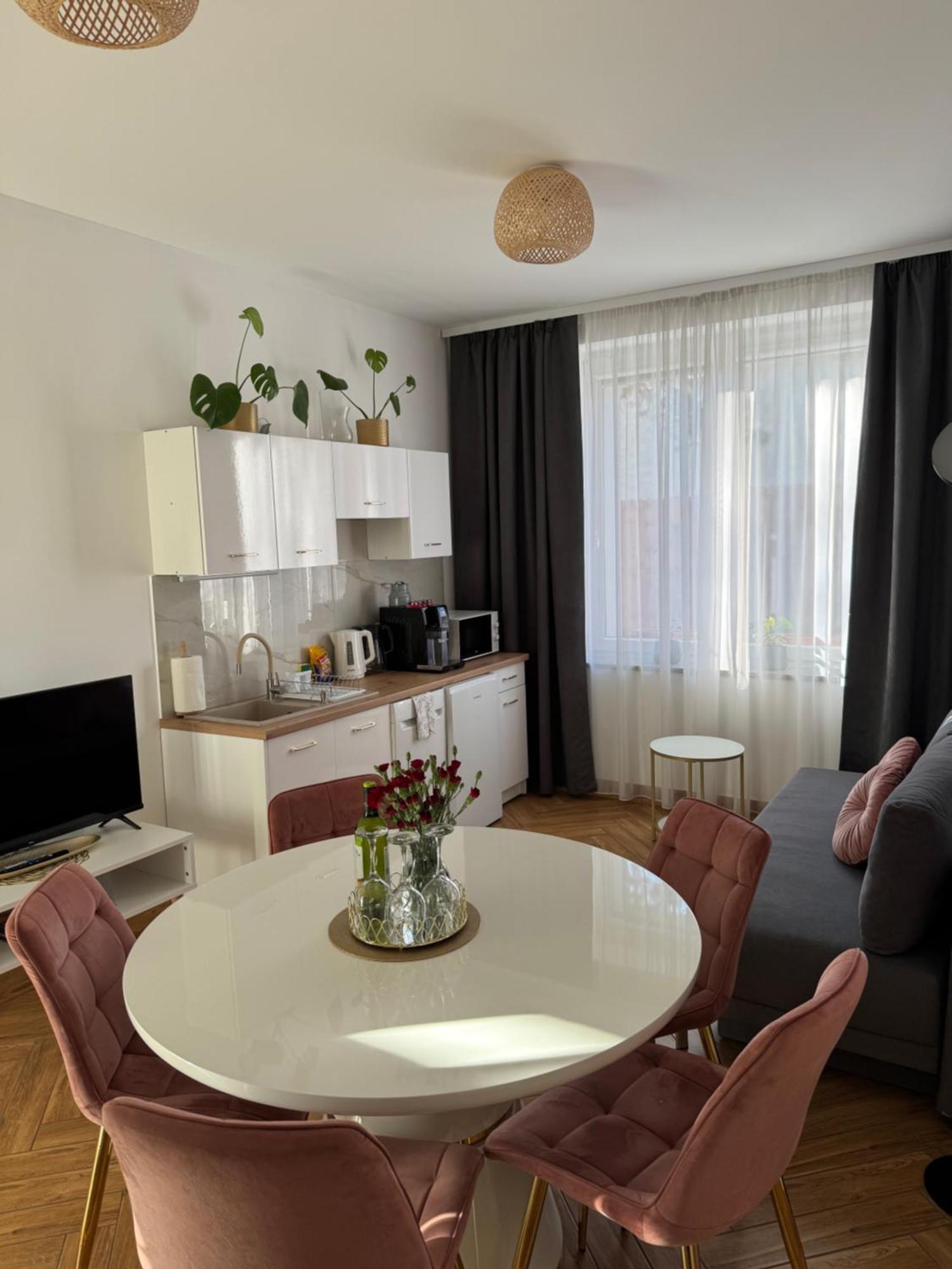 Dawna Mleczarnia Apartamenty Sosnowy Nowa Ruda Extérieur photo